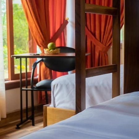 Brisas Del Rio Hotel มินโด ภายนอก รูปภาพ